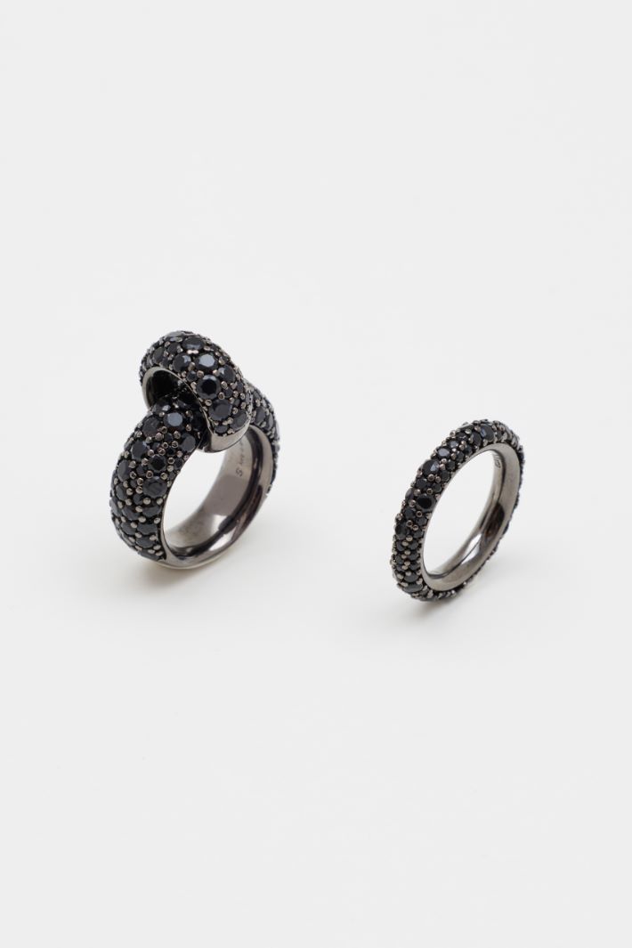 Conjunto de anillos con pedrería - NEGRO - Intrend