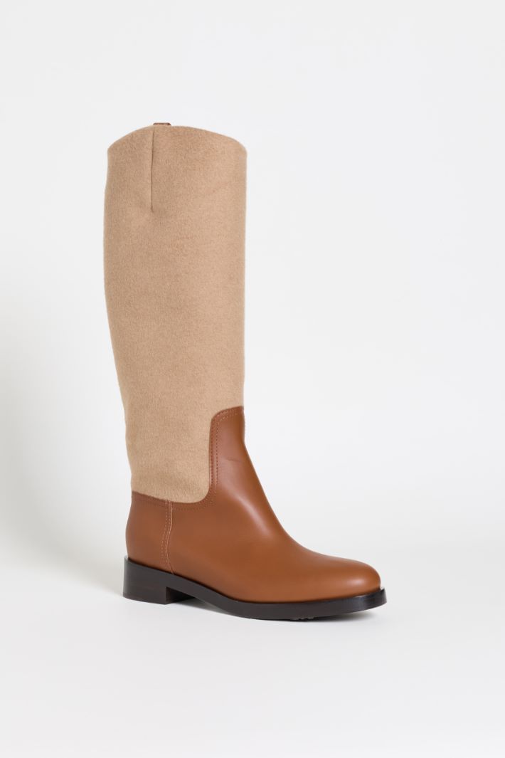 Leather and Camel Riding Boot - CAMEL - Intrend - 2