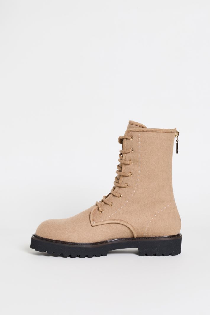 Water-Repellent Camel Combat Boot - CAMEL - Intrend - 3