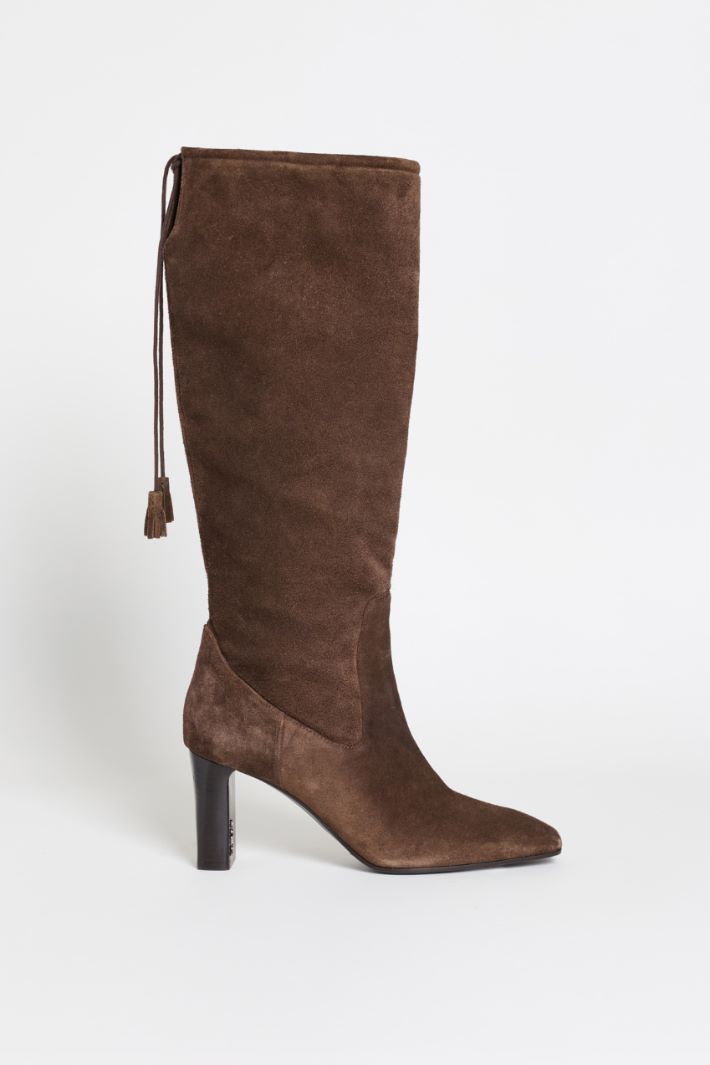 Supple Suede Boots - BROWN - Intrend