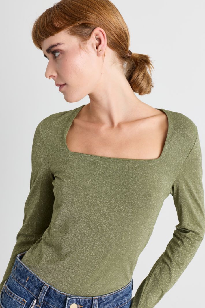 T-shirt con scollo squadrato - VERDE - Intrend - 3