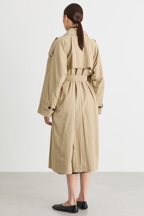 Trench in gabardina di cotone antigoccia