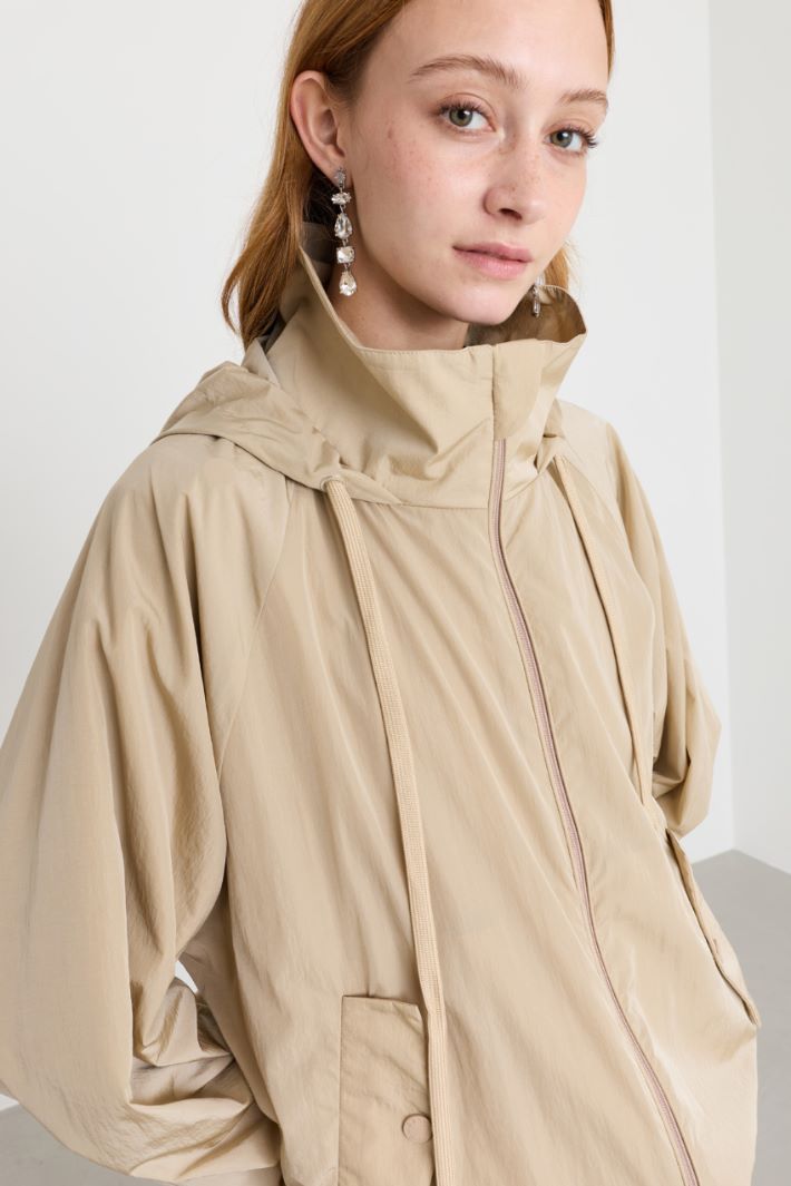 Chaqueta cortavientos de tafetán técnico - BEIGE - Intrend - 3