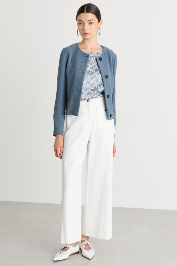 Slim-fit cropped jacket - LIGHT BLUE - Intrend