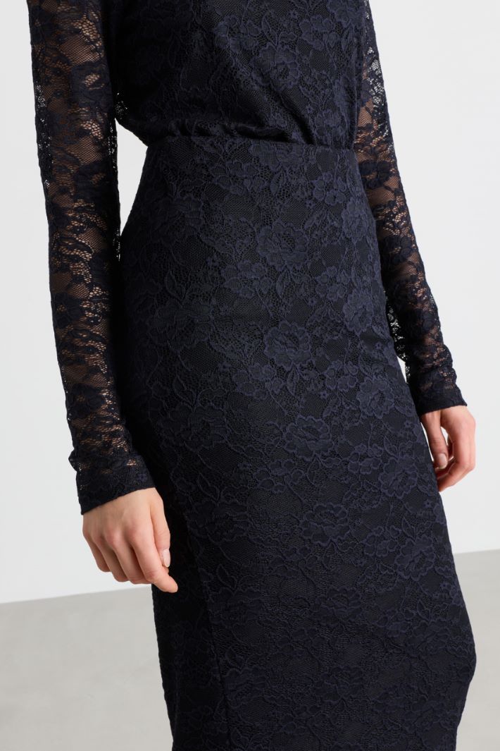 Stretch lace pencil skirt - BLACK - Intrend - 3