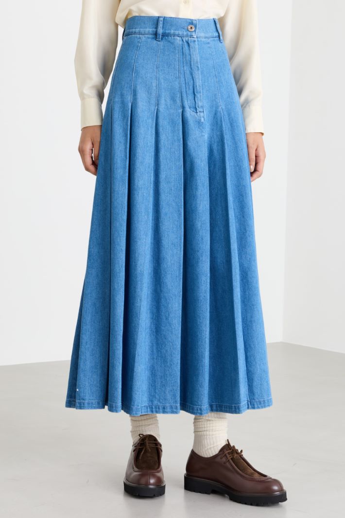 Ausgestellter Faltenrock aus Denim - HIMMELBLAU - Intrend - 2