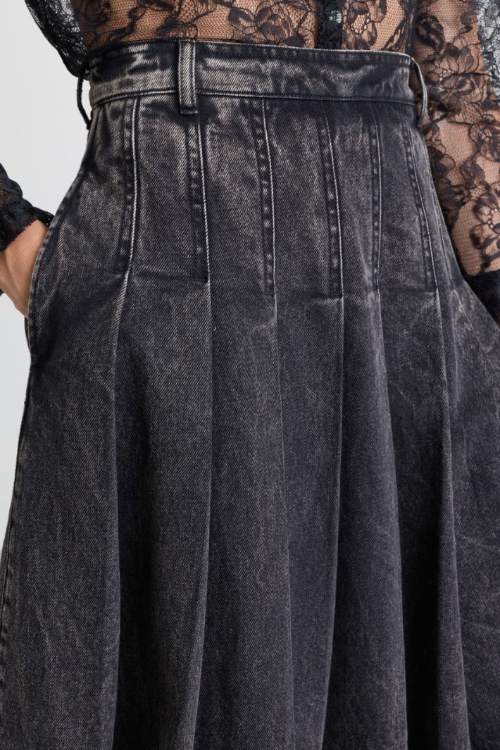 Short Pleated Skirt - BLACK - Intrend - 3