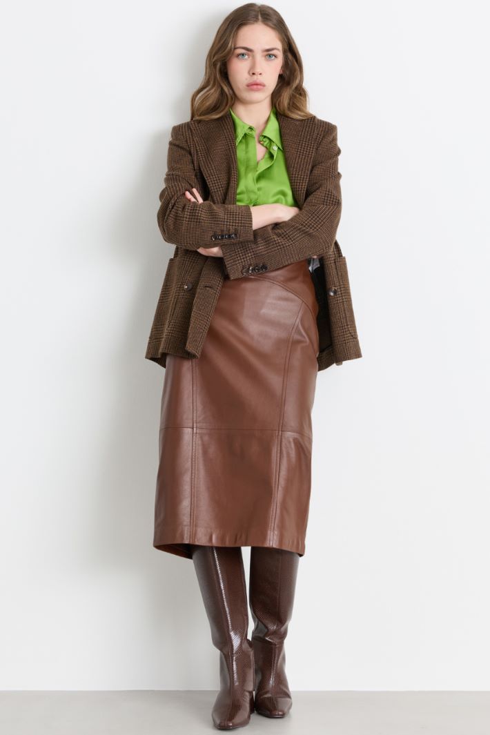 Camicia in raso con bottoni gioiello - VERDE - Intrend