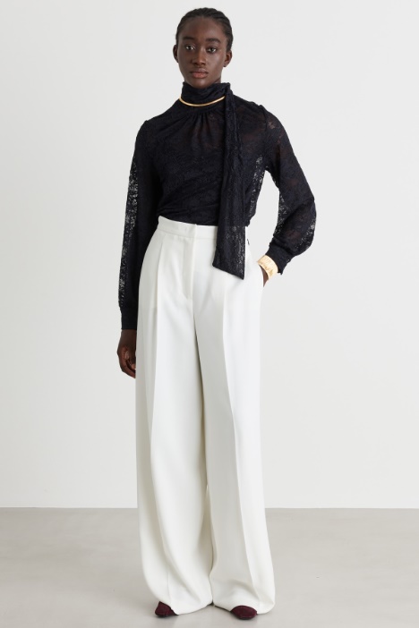 Blusa de encaje elástico - Intrend