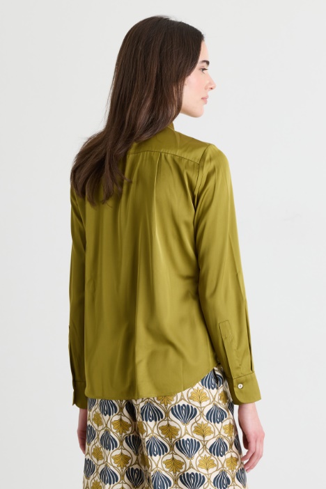 Blusa in raso