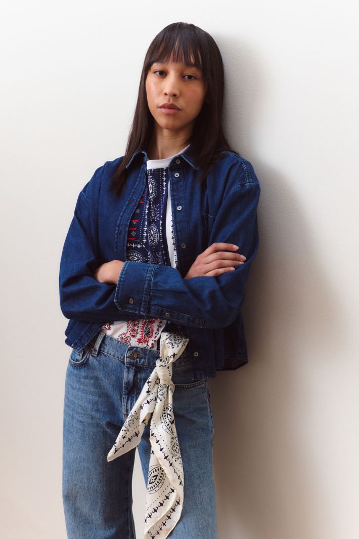 Boxy denim shirt - BLUE - Intrend - 6