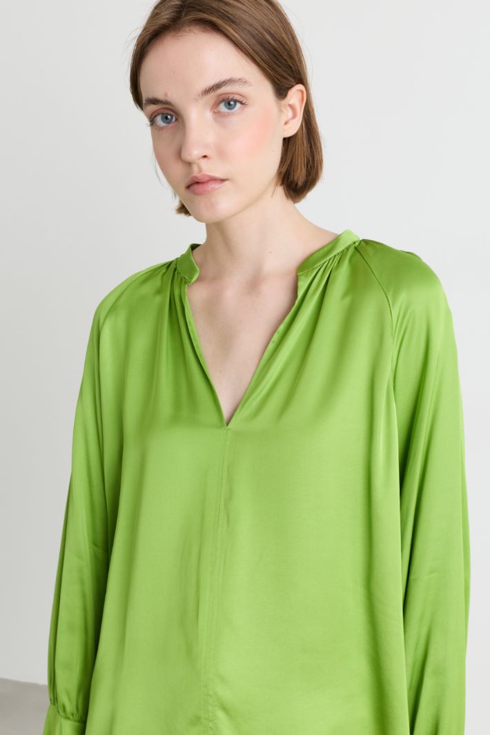 Blusa in raso - VERDE - Intrend - 3