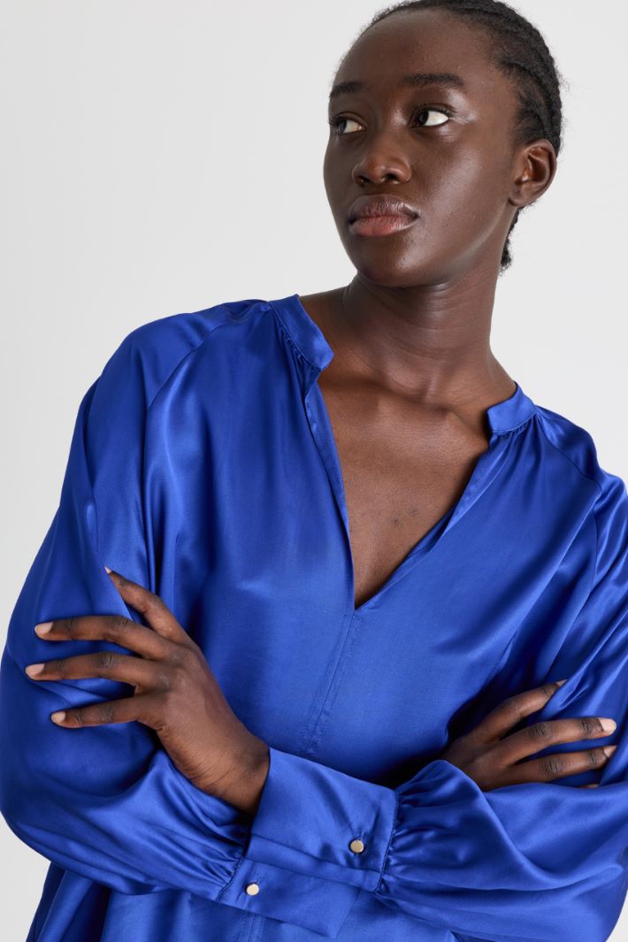 Satin blouse - BLUE - Intrend - 3