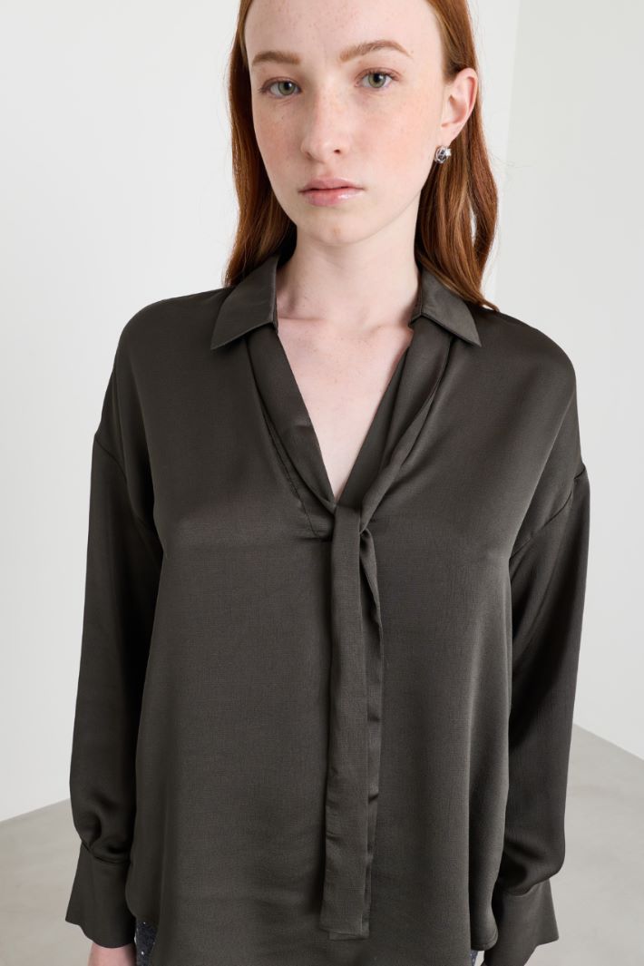 Blusa con nastri - VERDE - Intrend - 3