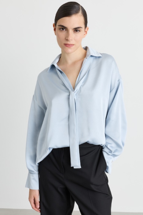 Ribbon-tie blouse - Intrend