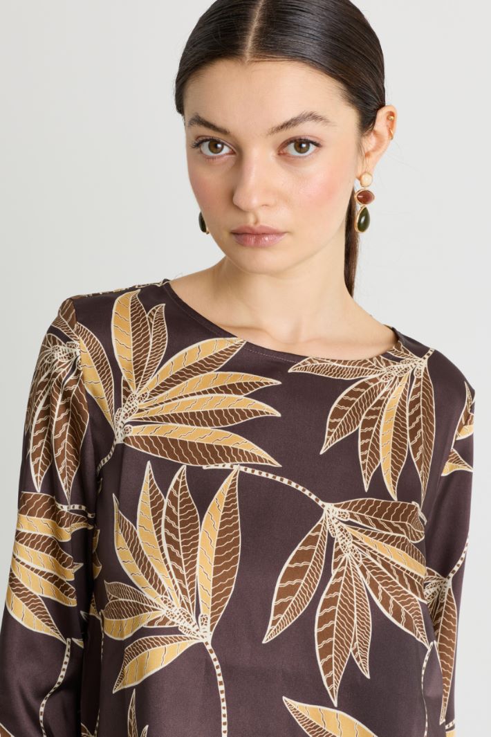 Blusa stampata - MARRONE BORDEAUX - Intrend - 3