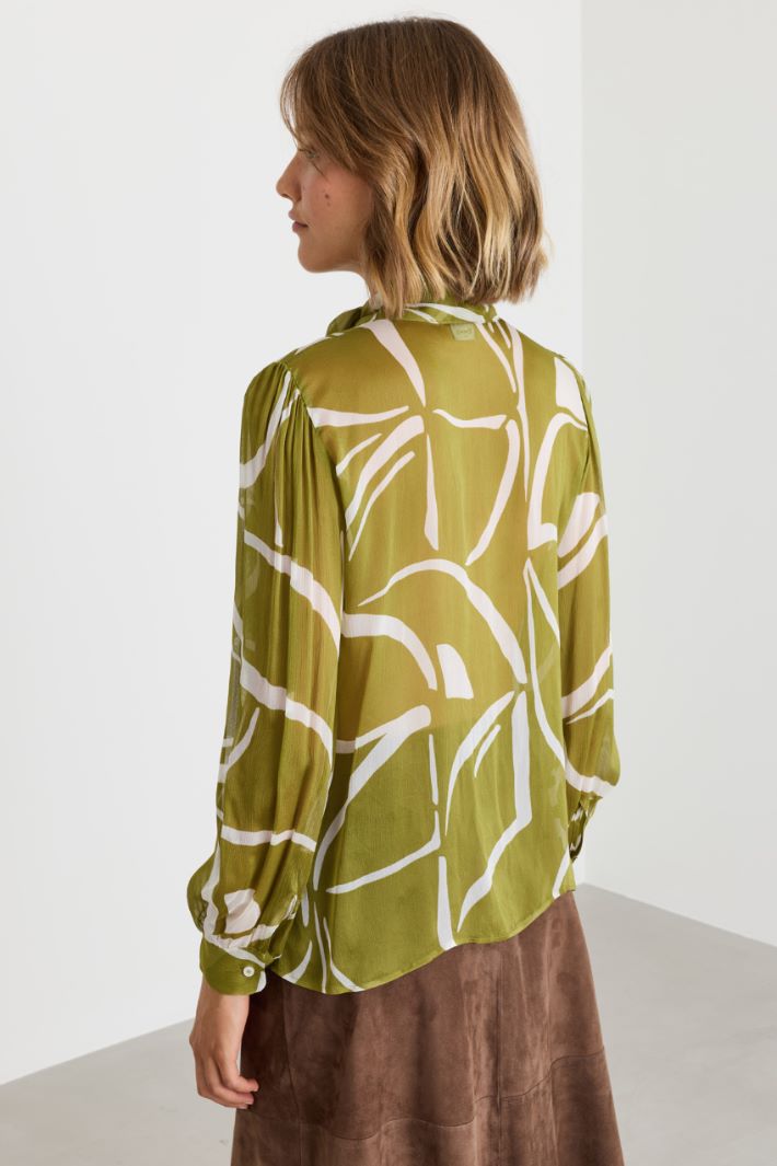 Blusa in creponne stampata - VERDE - Intrend - 4