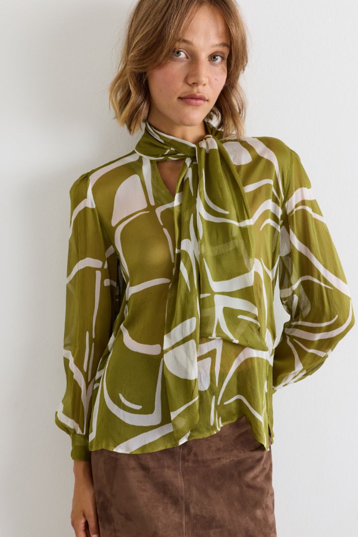 Blusa in creponne stampata - VERDE - Intrend - 3