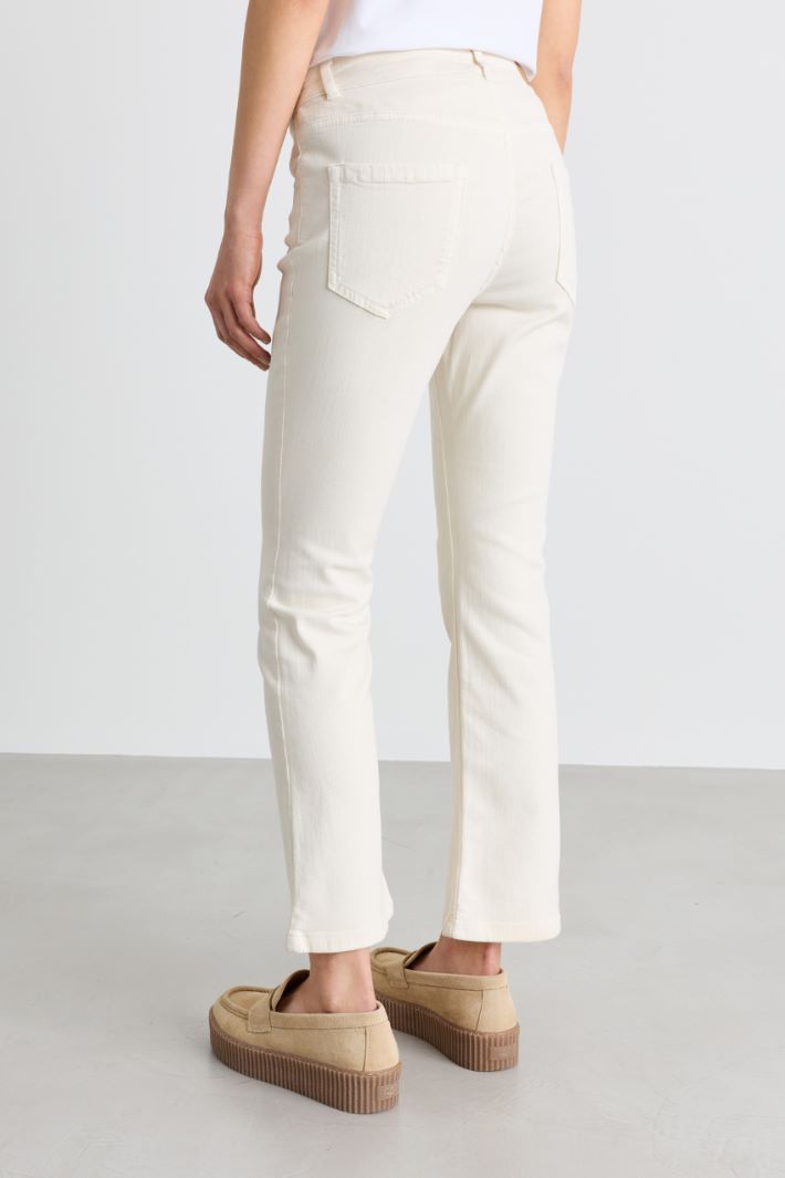 Slim-fit stretch gabardine trousers - WHITE - Intrend - 4