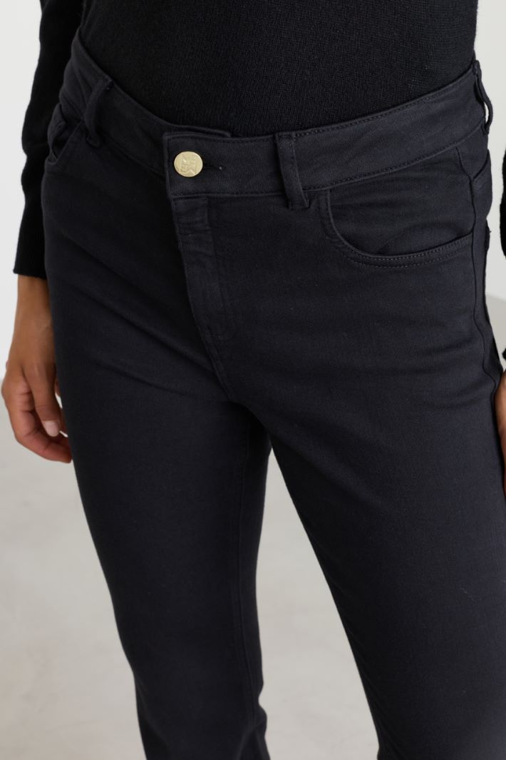 Slim-fit stretch gabardine trousers - BLACK - Intrend - 3