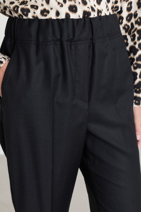 Pantalone cropped in flanella di lana