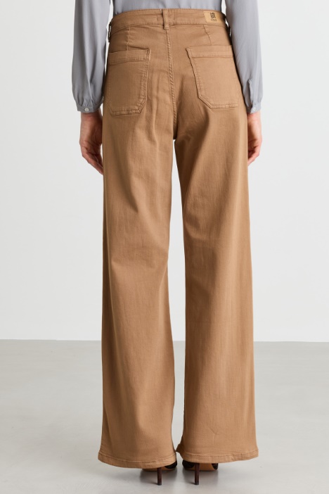 Pantalone in gabardina stretch