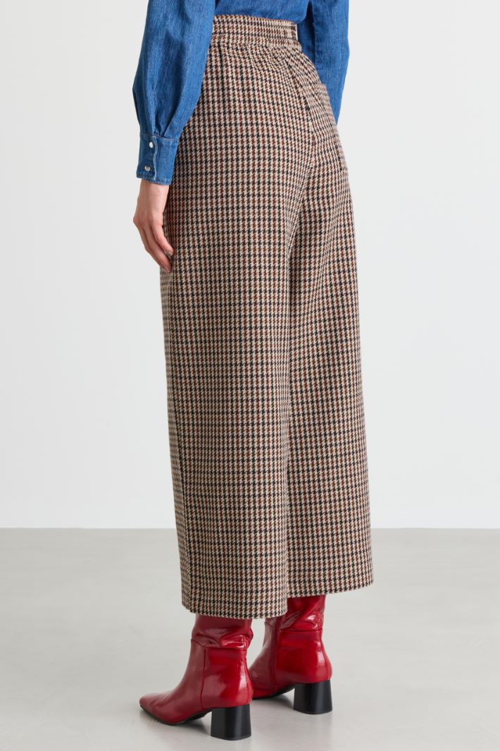 Wide-Leg Basketweave Trousers - BORDEAUX - Intrend - 4