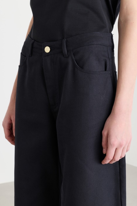 Pantalone barrel