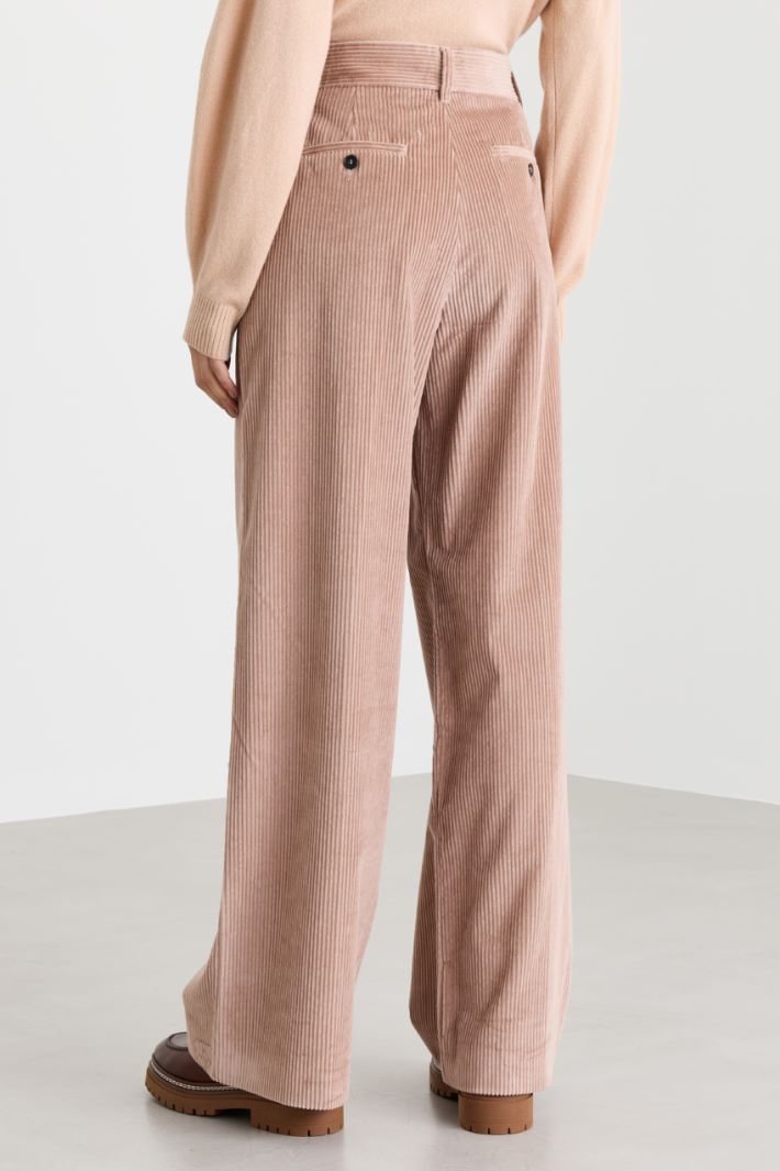 Pantalone ampio in velluto a coste - ROSA - Intrend - 4