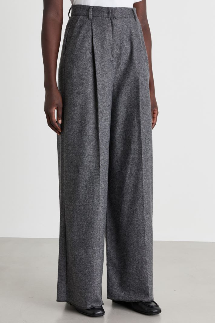 Wide-leg flannel trousers - GREY - Intrend - 2