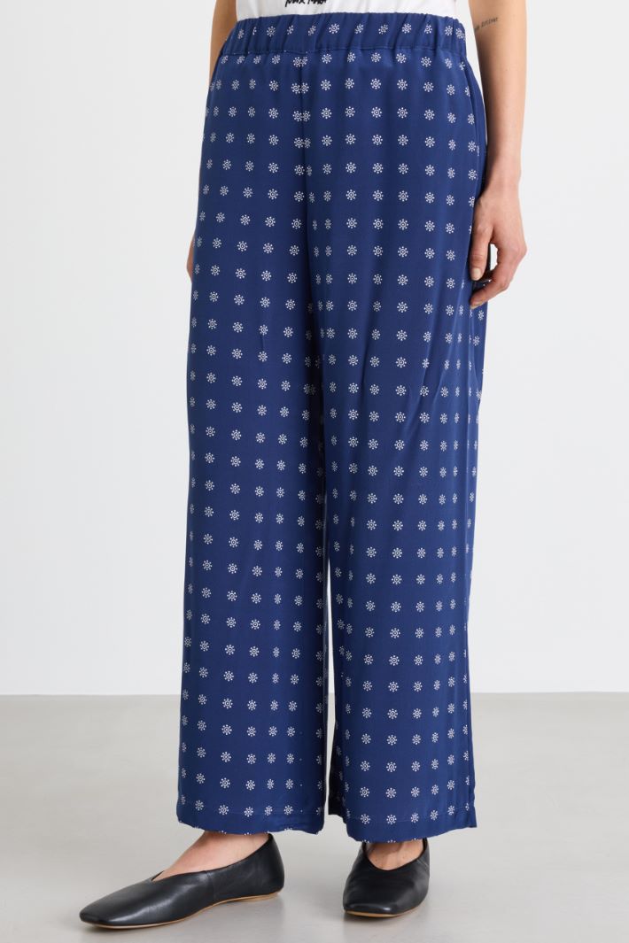 Cropped-Hose - BLAU - Intrend - 2