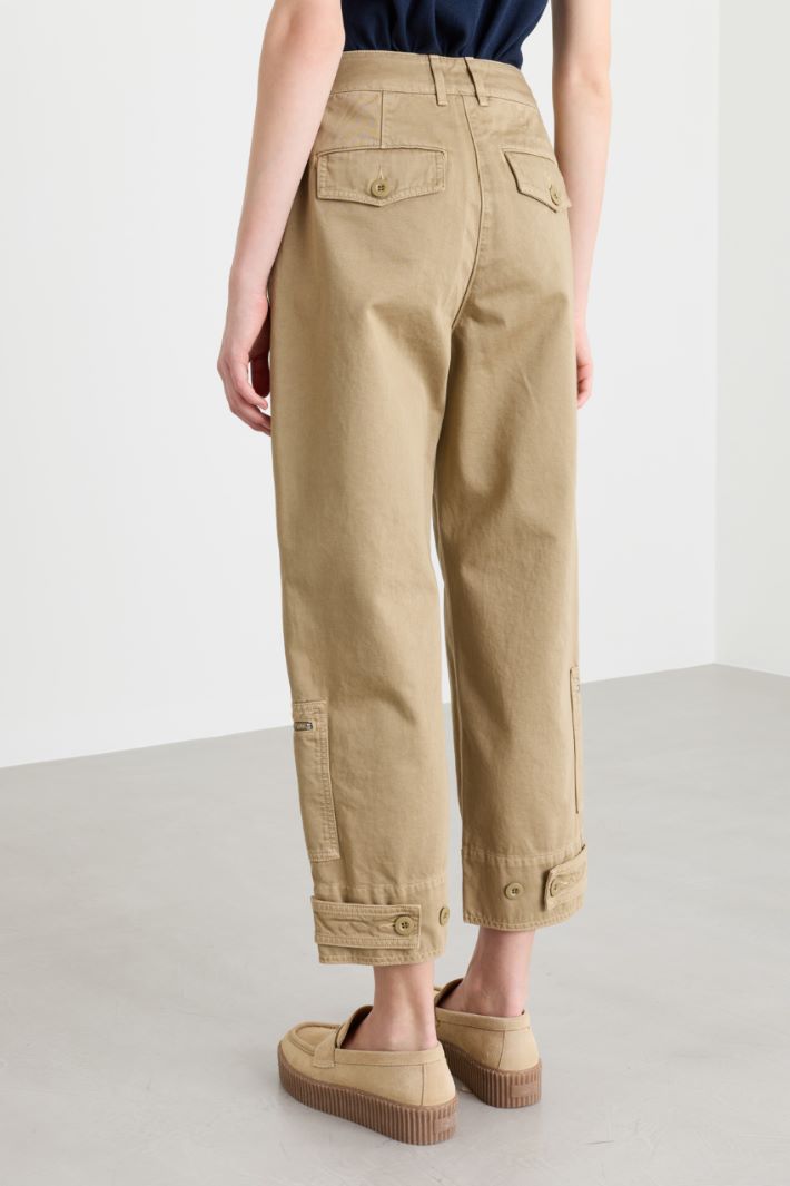 Wide-leg cargo trousers - CAMEL - Intrend - 4