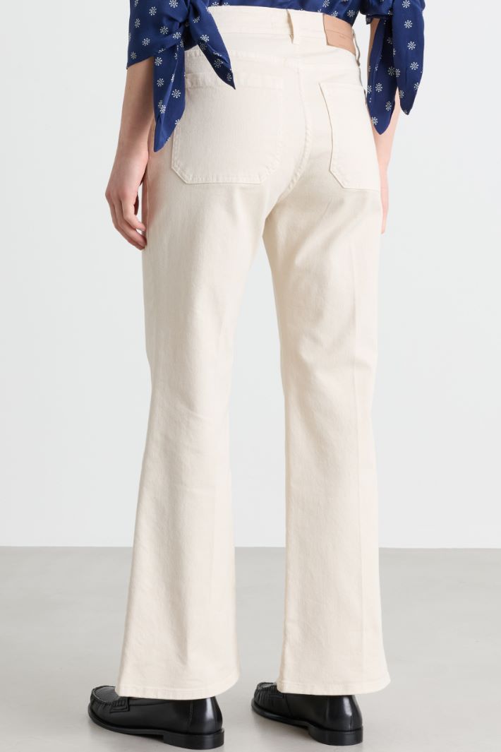 Flared Bull Denim Jeans - WHITE - Intrend - 4