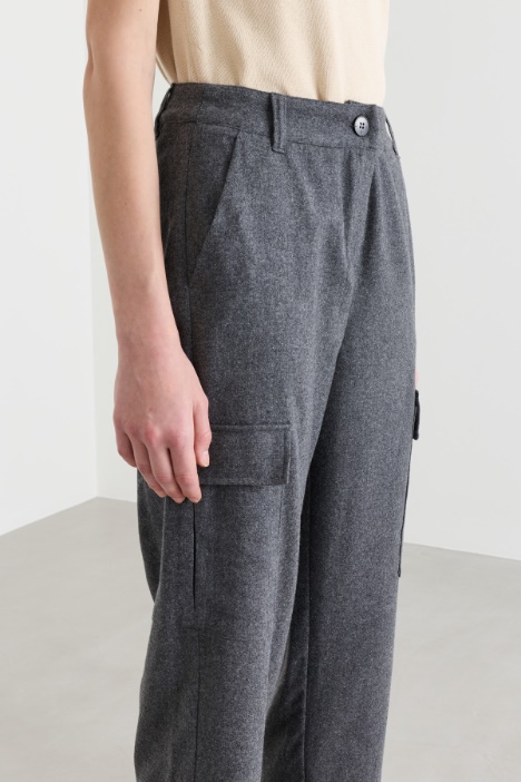 Pantalone cargo in flanella