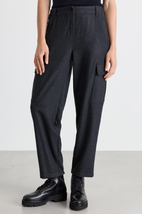 Pantalone cargo in flanella