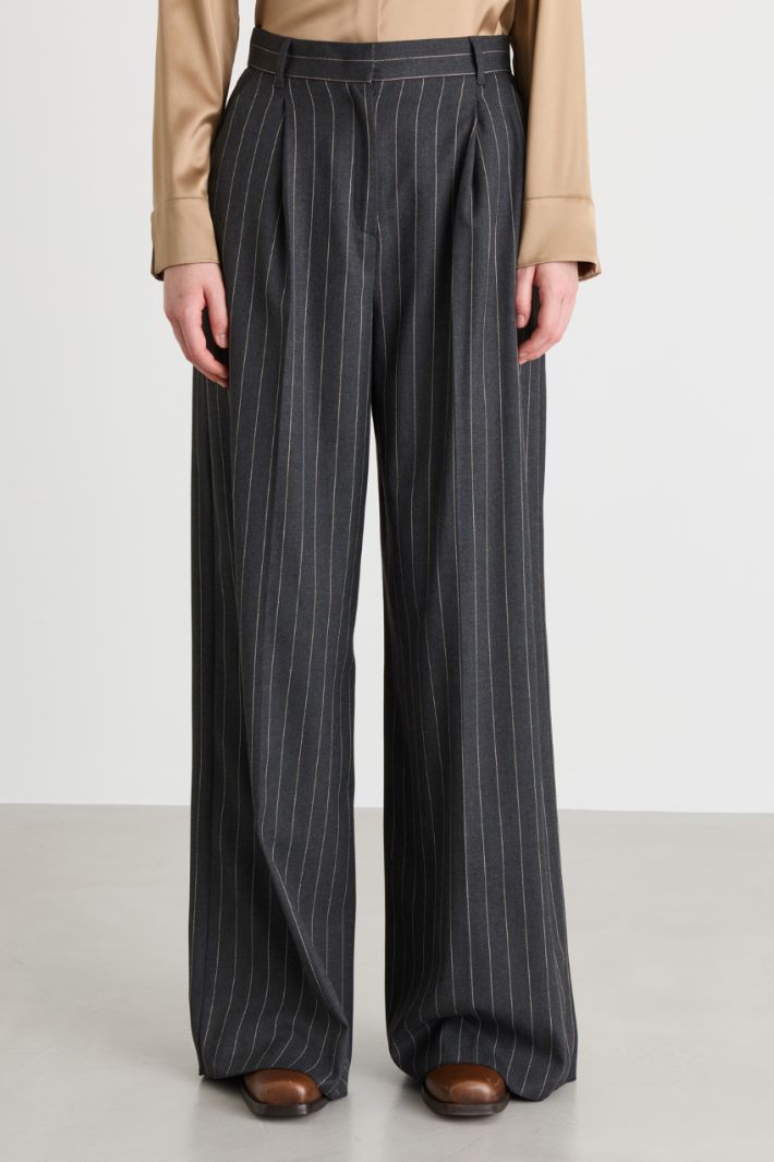 Pinstripe wide-leg trousers - GREY - Intrend - 2