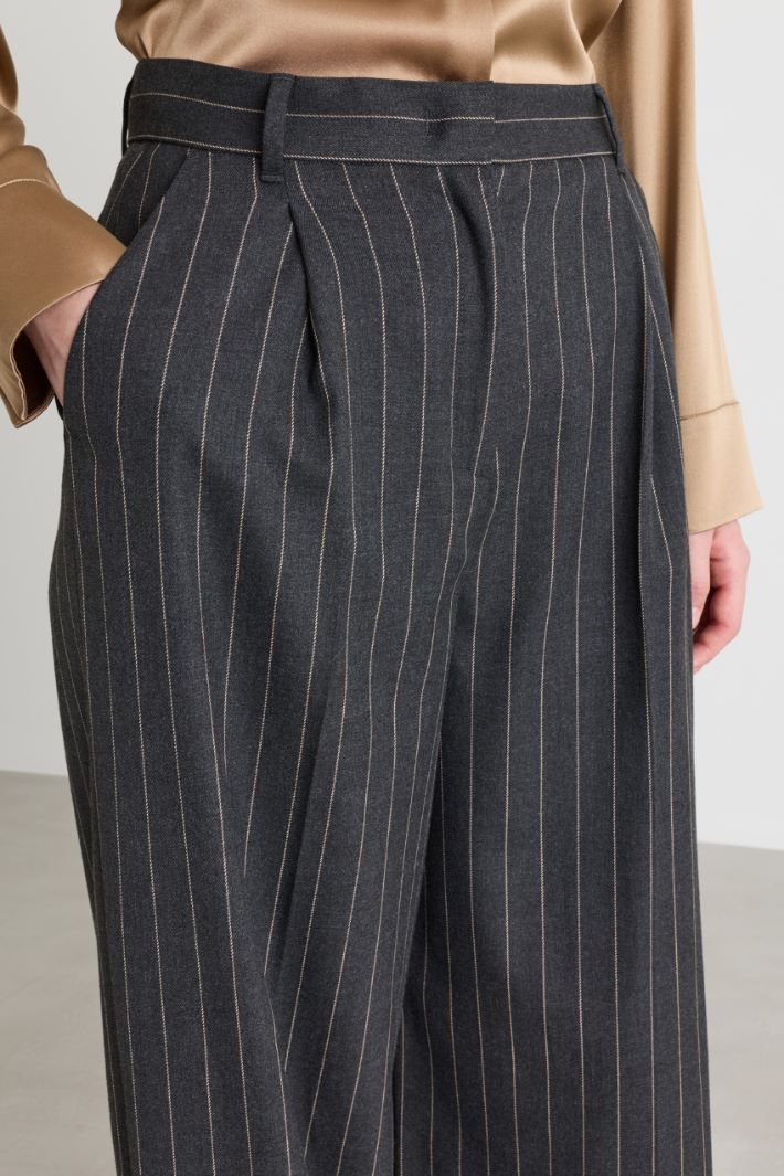 Pinstripe wide-leg trousers - GREY - Intrend - 3