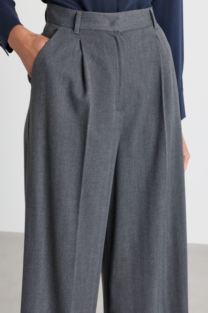 Pinstripe wide-leg trousers - GREY - Intrend - 3