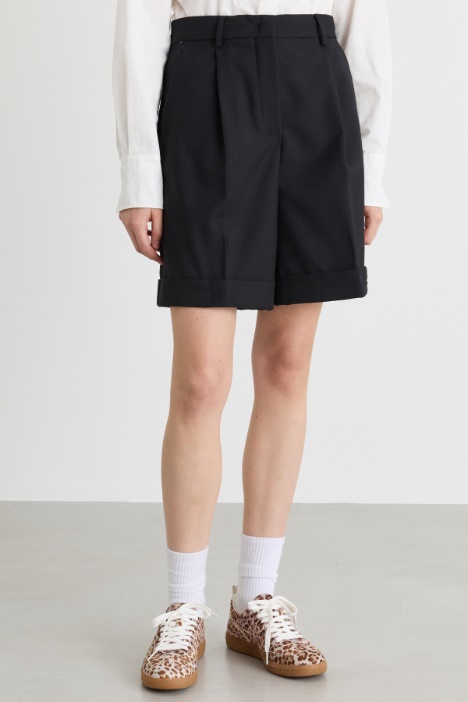Pantalone corto in tela di lana