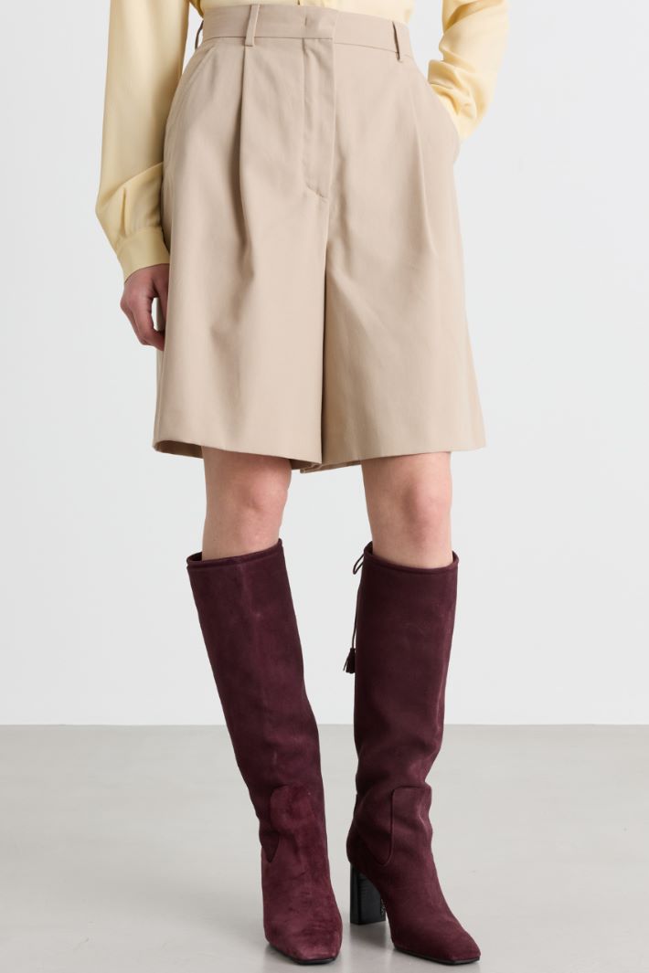 Bermuda in gabardina - BEIGE - Intrend - 2
