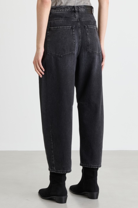 Jeans barrel leg
