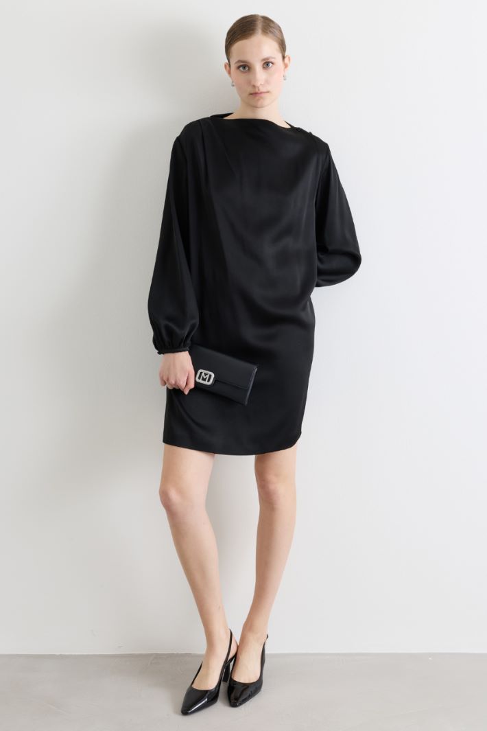 Lustrous crepe dress - BLACK - Intrend