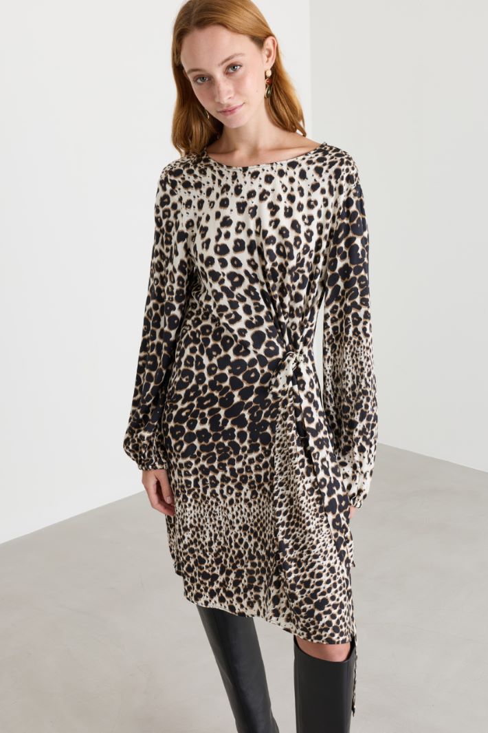 Twill dress with sash - BLACK WHITE - Intrend - 2