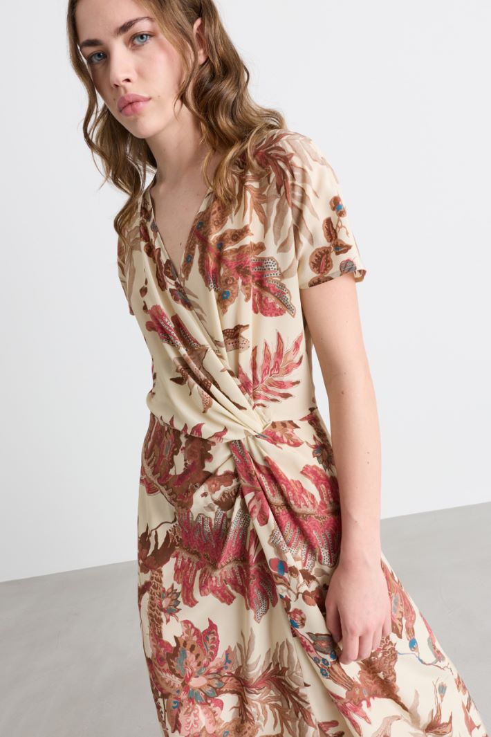 Robe en crêpe de Chine imprimée - BEIGE ROUGE - Intrend - 3