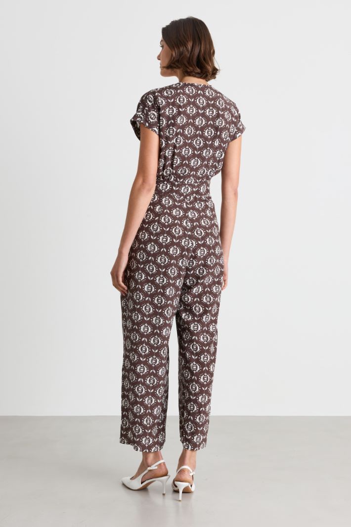 Cropped crepe de chine jumpsuit - BROWN - Intrend - 4