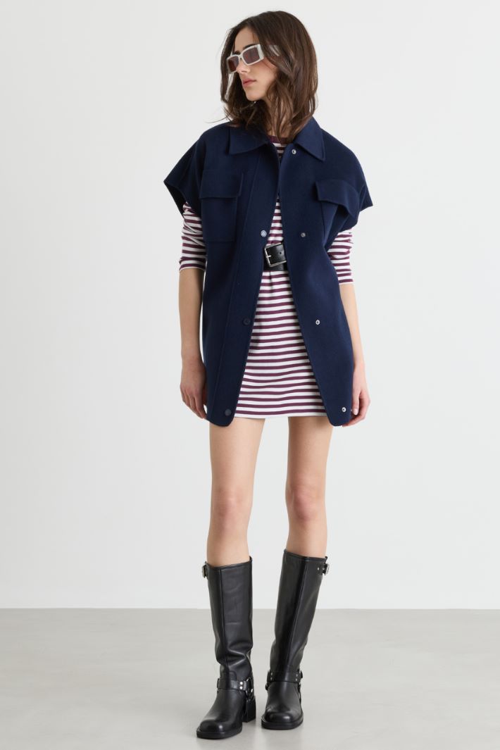 Belted sleeveless jacket - BLUE - Intrend