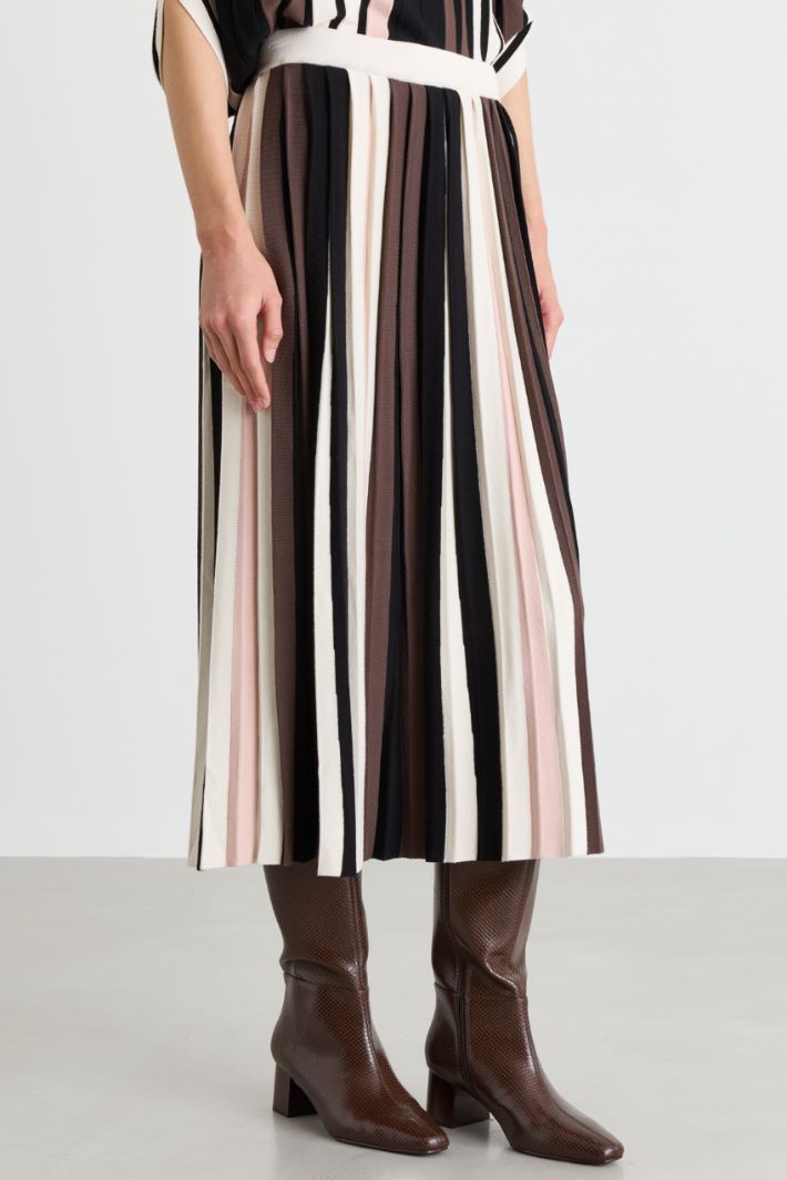 Plissé knit skirt - BROWN - Intrend - 2