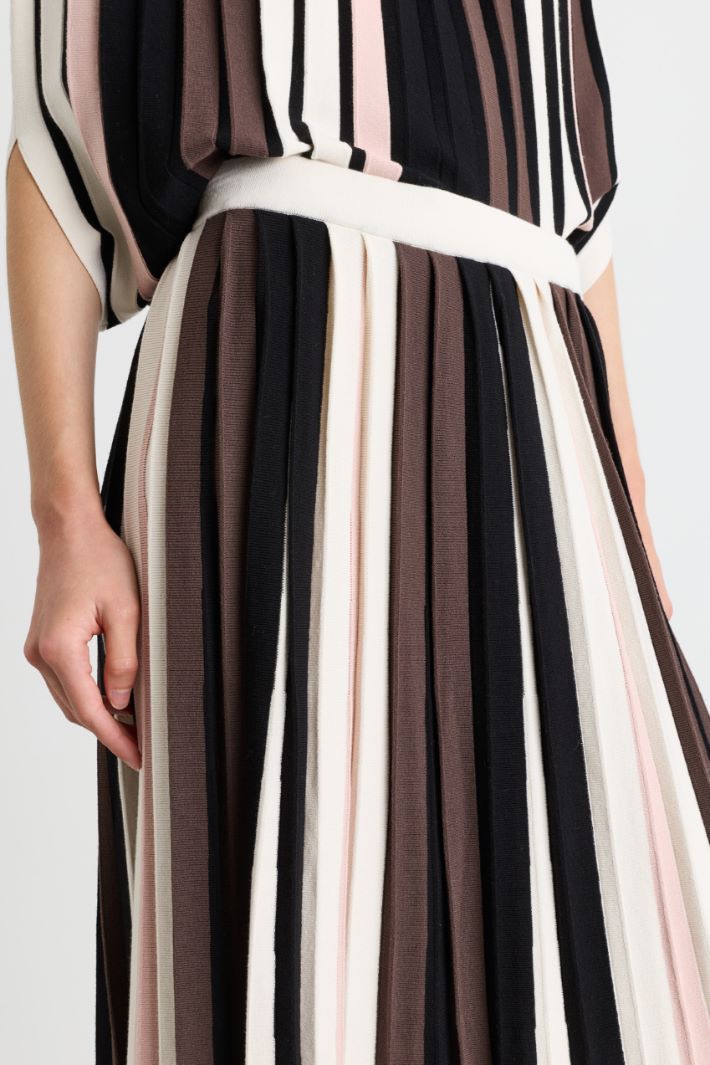 Plissé knit skirt - BROWN - Intrend - 3