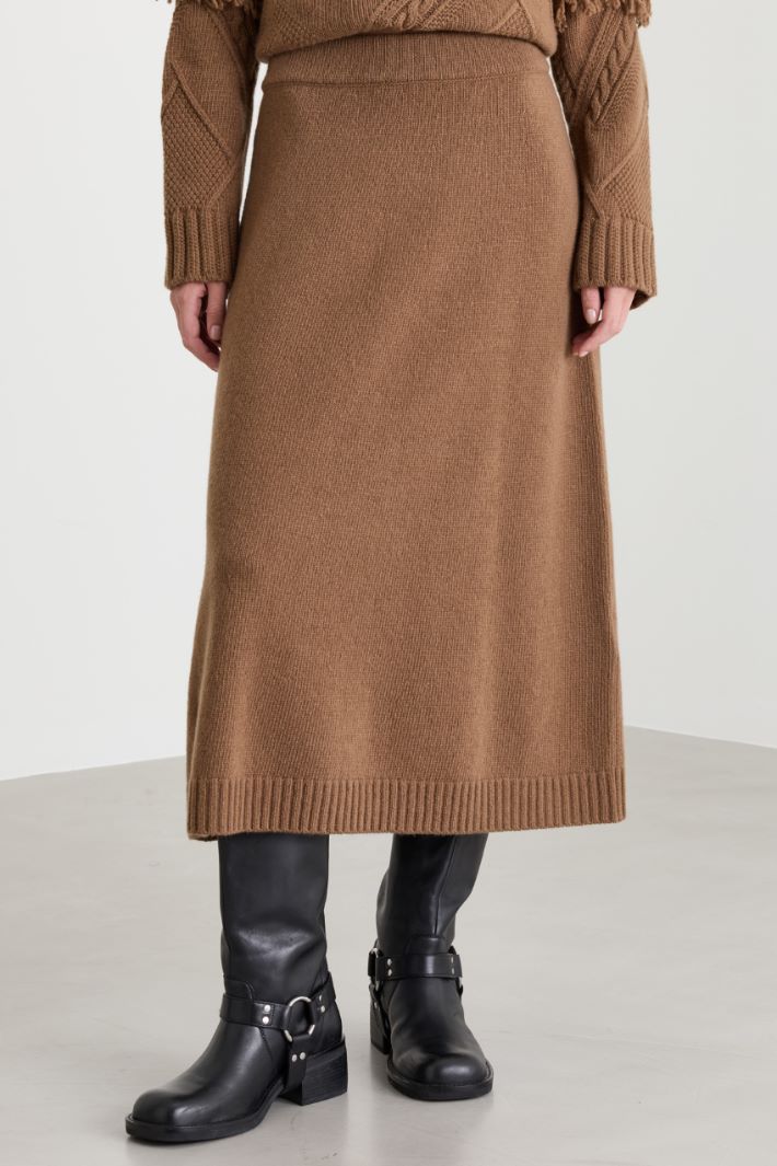 Flared knit skirt - CAMEL - Intrend - 2