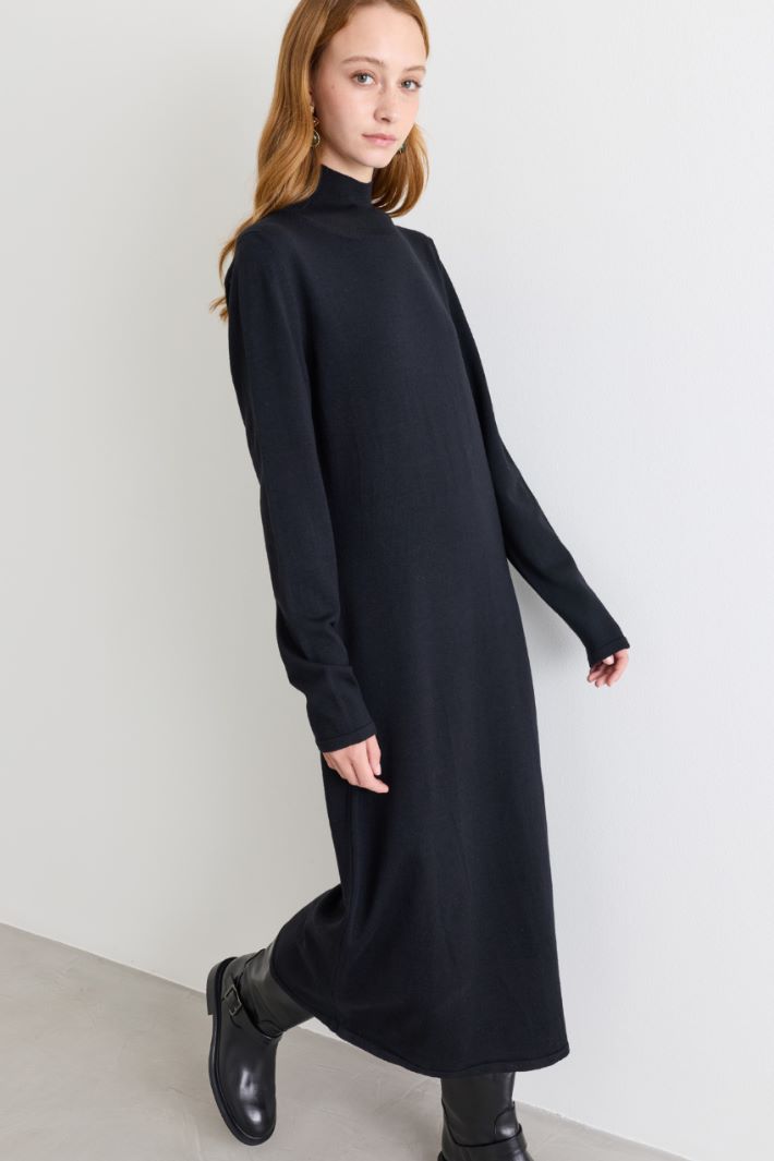 Fitted knit dress - BLACK - Intrend - 2